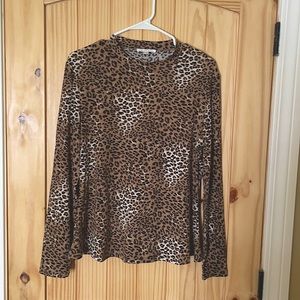 Leopard print mock neck top NWOT
